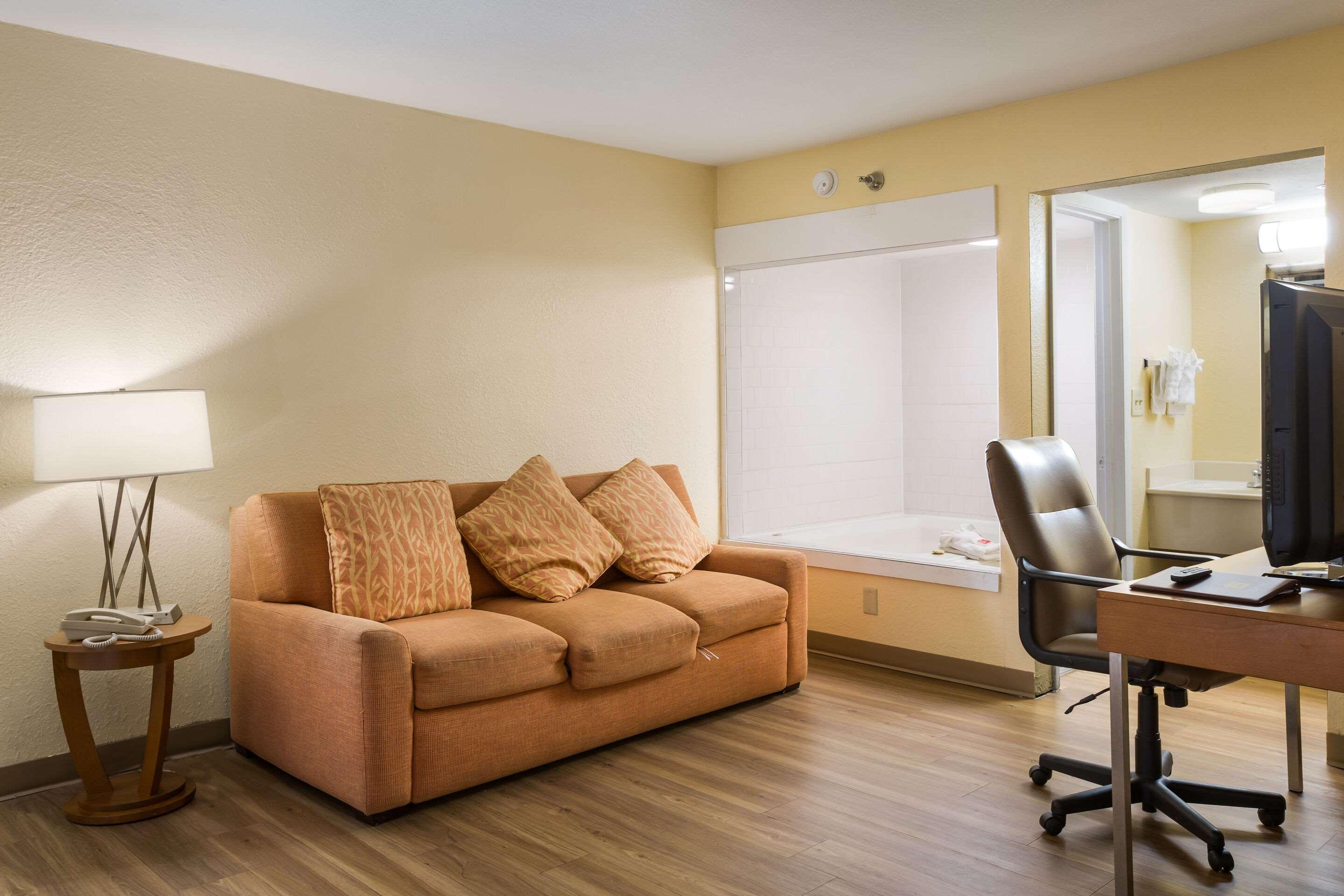 Econo Lodge Хардивил Екстериор снимка