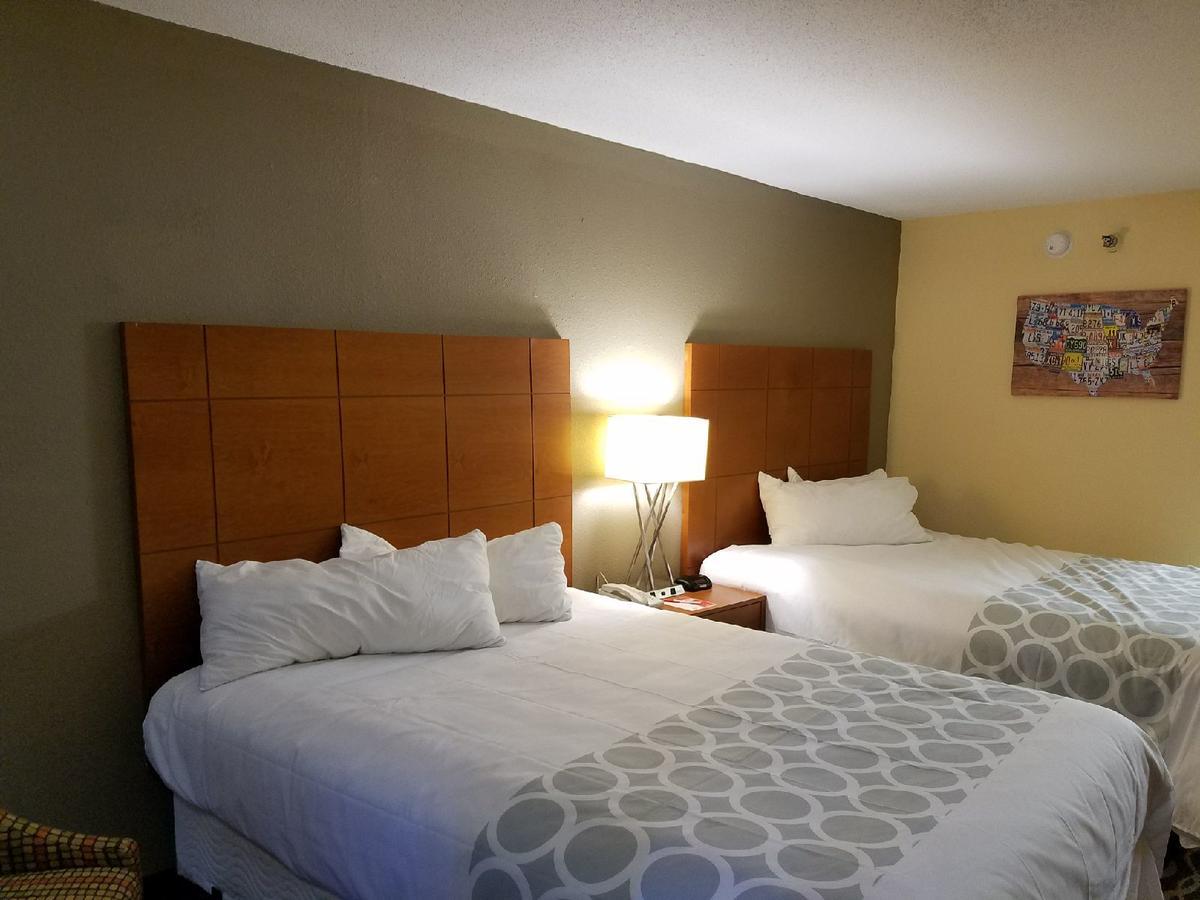 Econo Lodge Хардивил Екстериор снимка