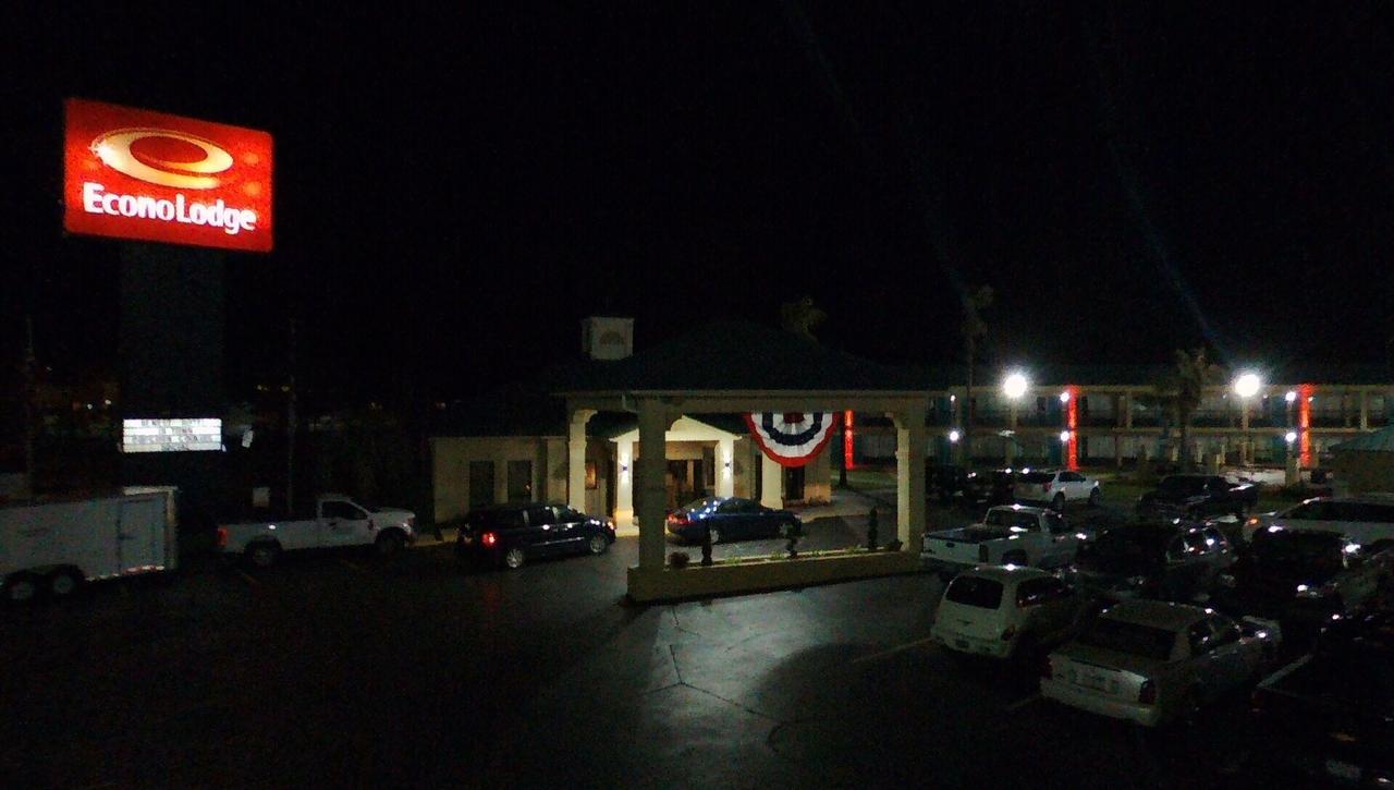 Econo Lodge Хардивил Екстериор снимка